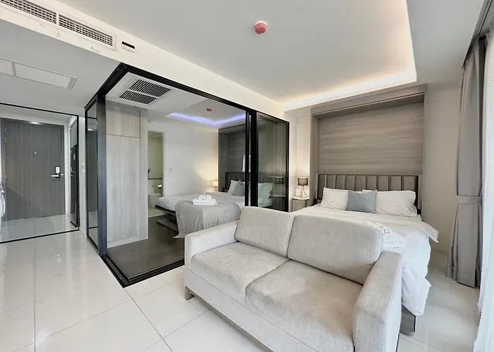 Circle Rein Sukhumvit 12 #1br#pool&gym#near Terminal 21#max4 Bangkok